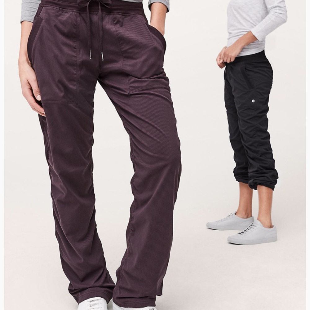 Black nylon flared yoga pants
